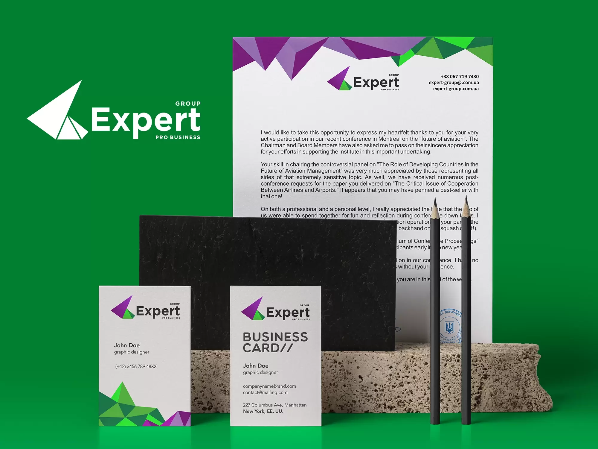 Логотип и фирменный стиль компании Expert Group